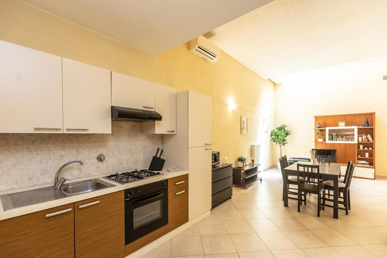Palazzo Ghibellina 3 By Rental In Флоренция Экстерьер фото